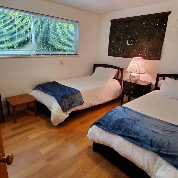 Sweet 2 Bedroom Close To U Of Oregon & Track! Eugene Eksteriør billede