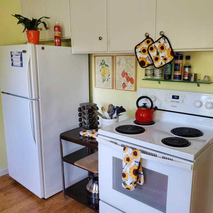 Sweet 2 Bedroom Close To U Of Oregon & Track! Eugene Eksteriør billede