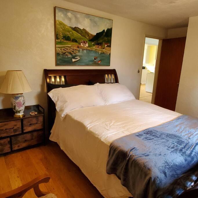Sweet 2 Bedroom Close To U Of Oregon & Track! Eugene Eksteriør billede